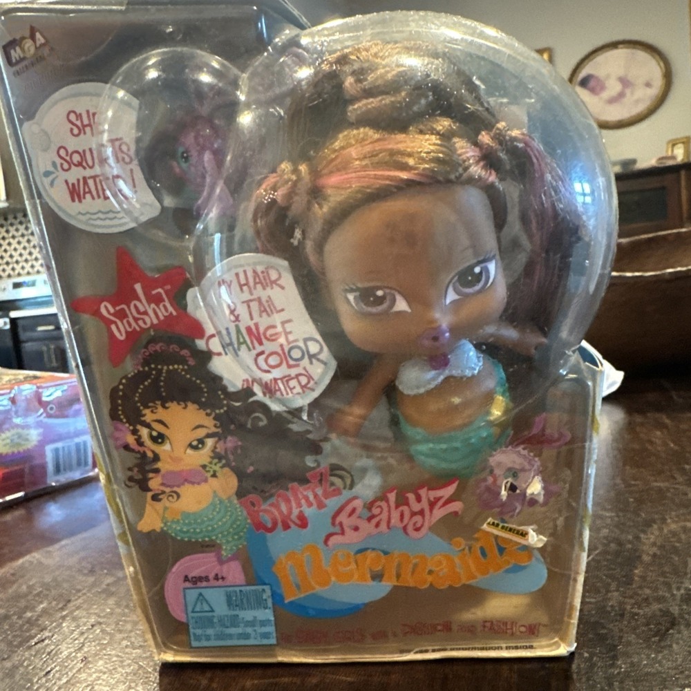 Bratz Babyz Mermaidz SASHA Doll Tail&Hair Change Color in Water RARE